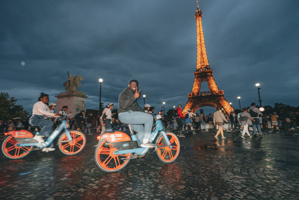 Balade Dott Paris By Night